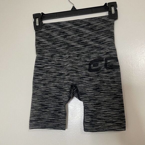 ECHT black spacedye seamless high waist shorts size XS - Picture 2 of 3